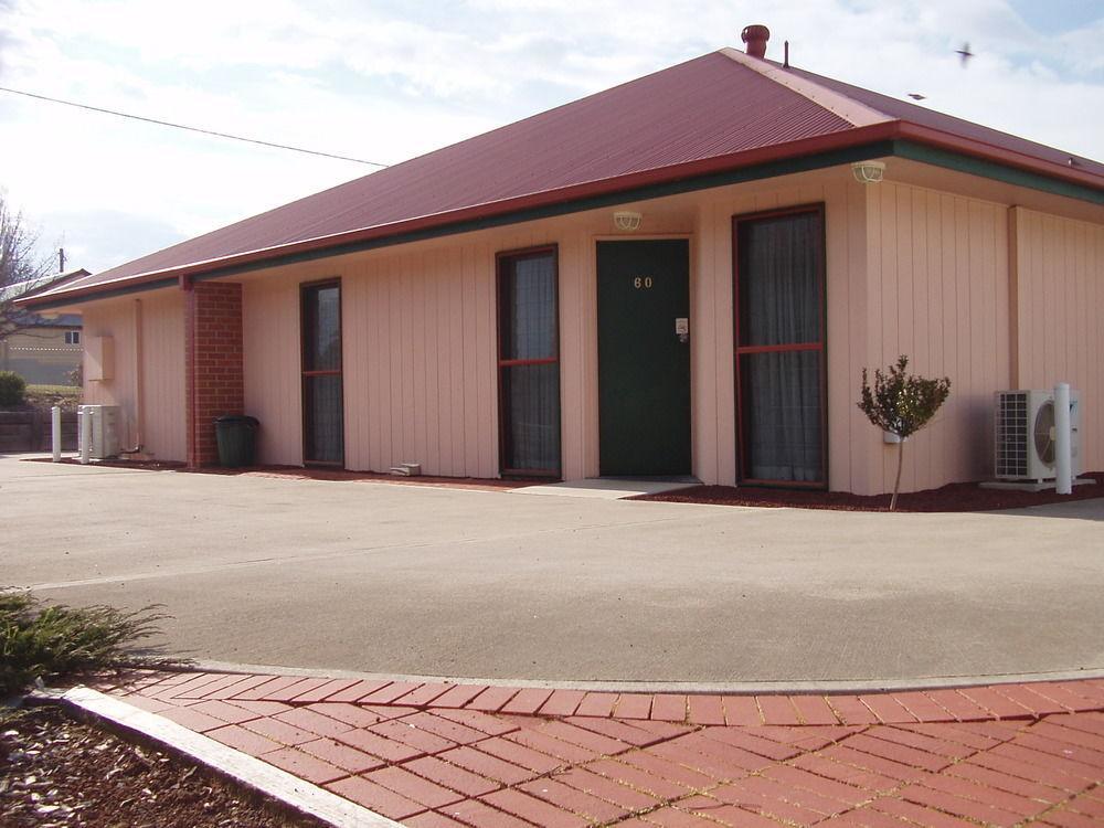 Redhill Cooma Motor Inn Exterior photo