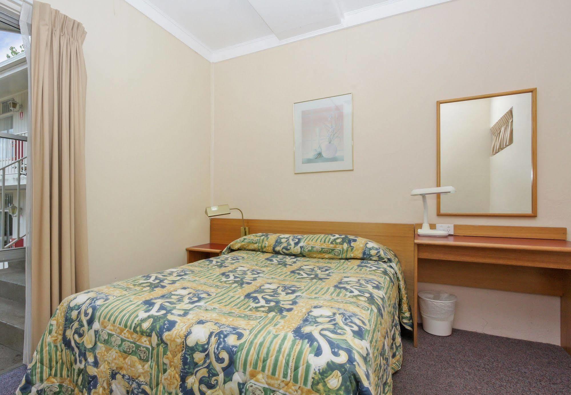 Redhill Cooma Motor Inn Exterior photo