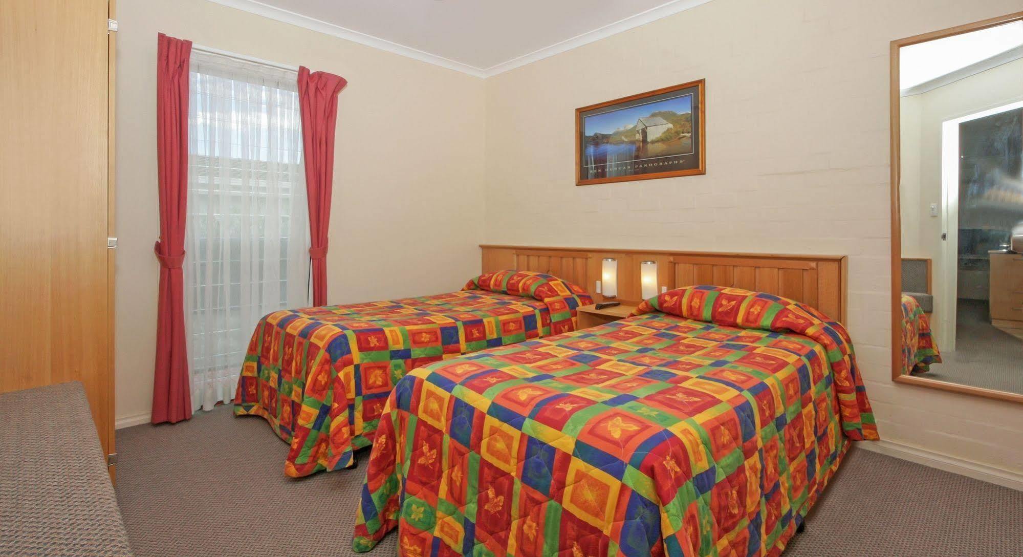 Redhill Cooma Motor Inn Exterior photo