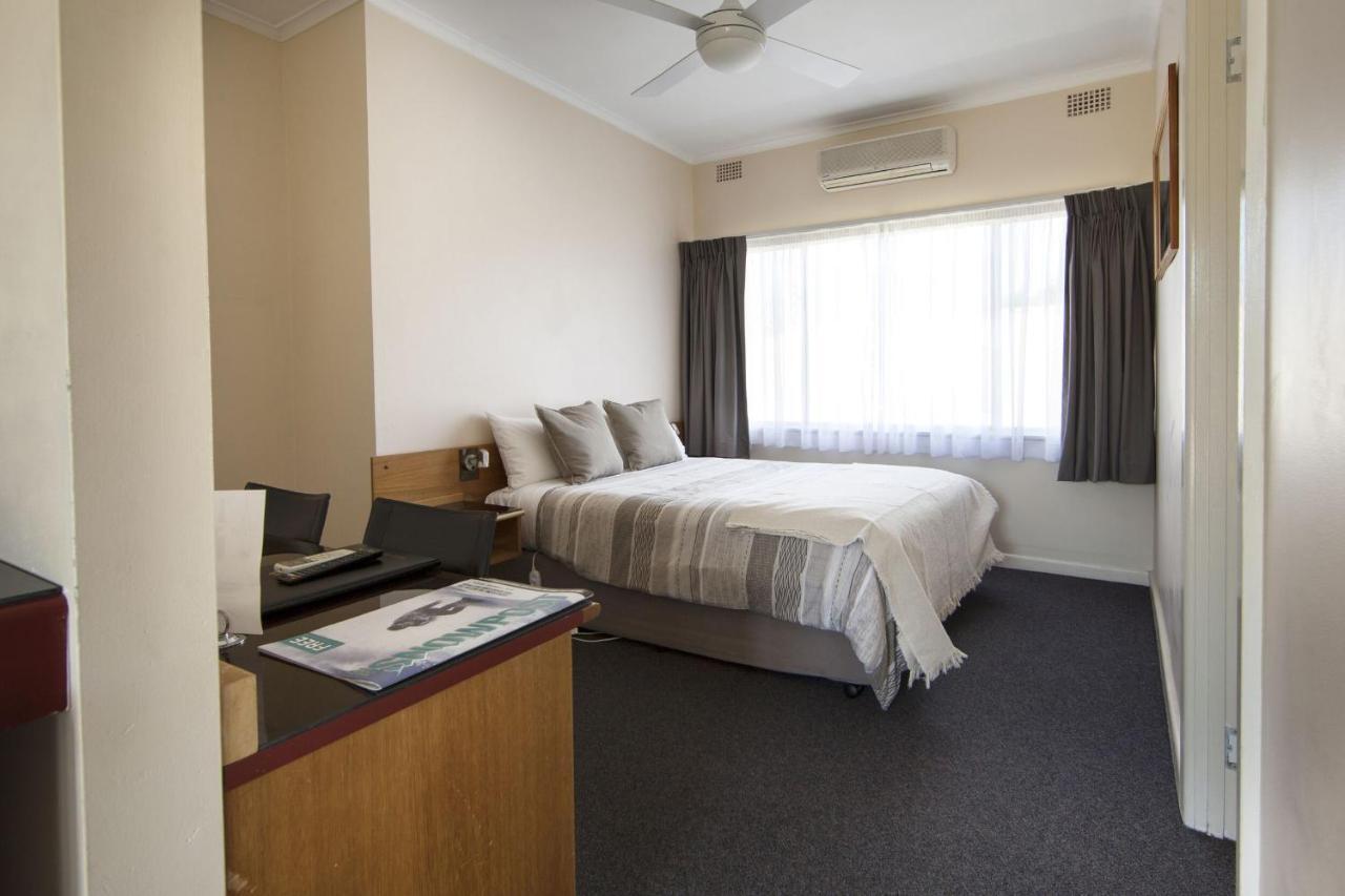 Redhill Cooma Motor Inn Exterior photo